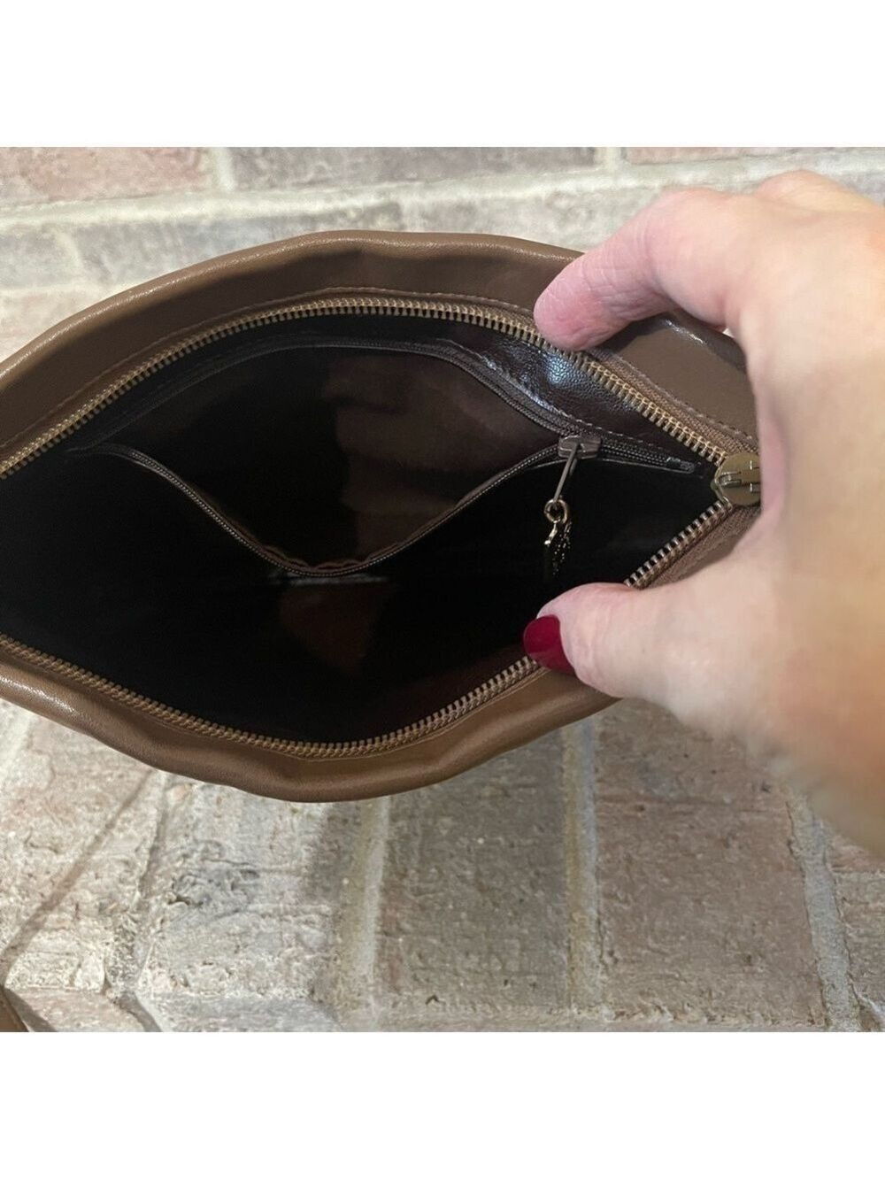 Anne Klein Crossbody - Picture 7 of 8